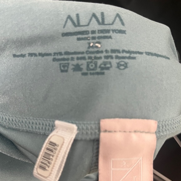 Alala Light Blue Leggings - Picture 5 of 5